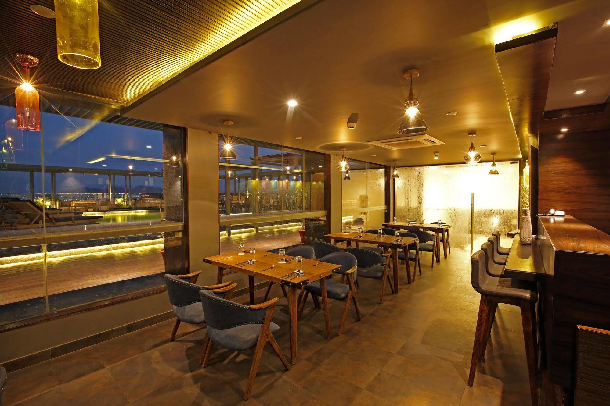 Hotel Grand Xenia Ajmer Esterno foto
