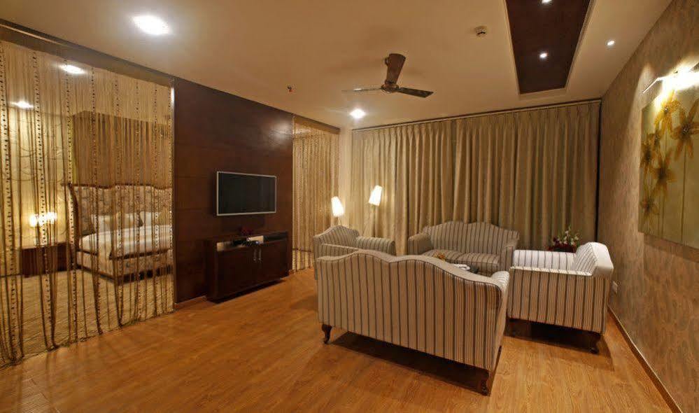 Hotel Grand Xenia Ajmer Esterno foto