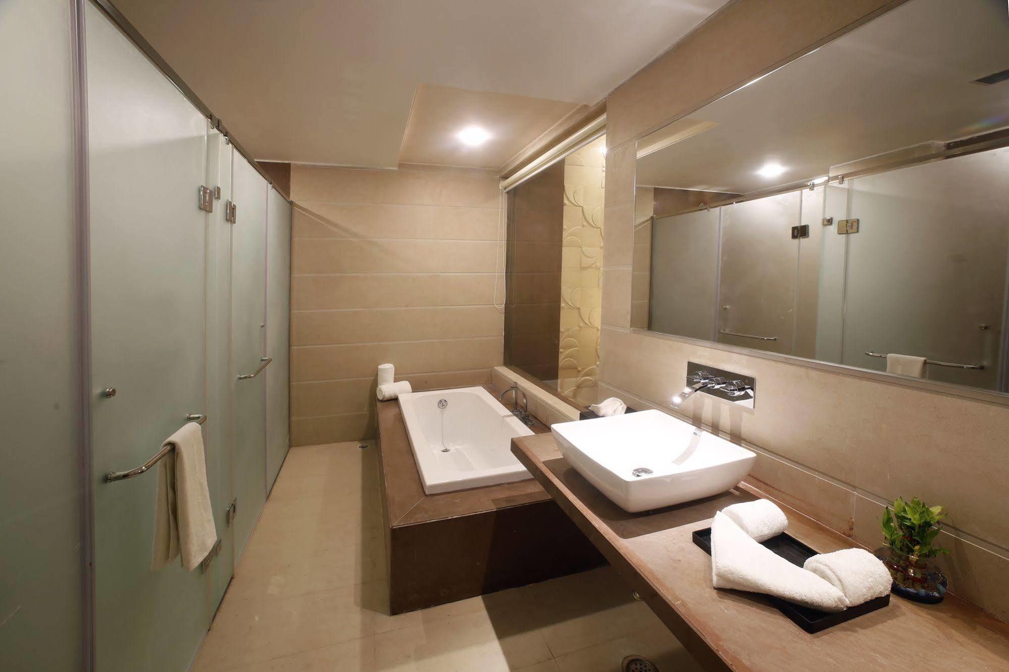Hotel Grand Xenia Ajmer Esterno foto